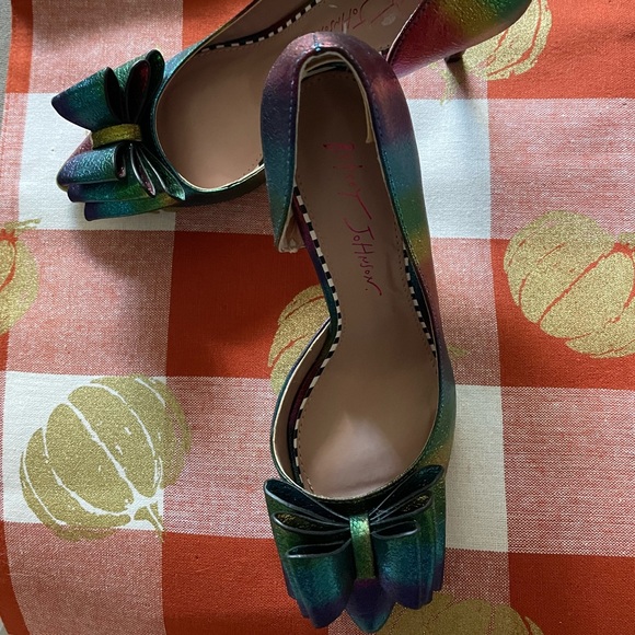 Betsy Johnson Rainbow heels - Picture 2 of 3